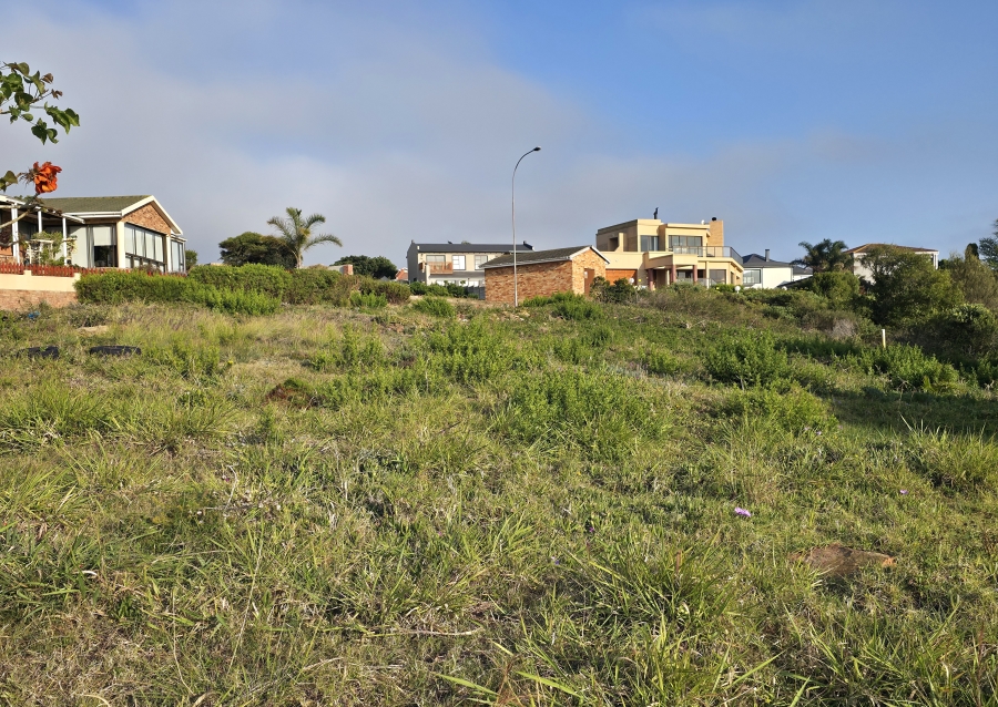 0 Bedroom Property for Sale in Wavecrest Eastern Cape